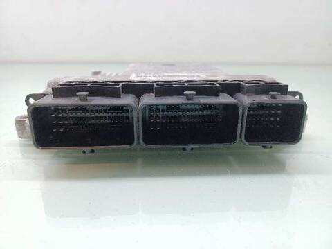 Foto 3ª: Centralita Motor ECU Renault Megane DYNAMIQUE 150CV 110KW III SPORT TOURER [M9R615] (2010)