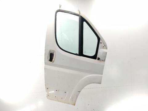 Foto 2ª: Puerta Delantera Derecha Citroen Jumper 2.2 HDI 120 [4HU (P22DTE)] (2006)