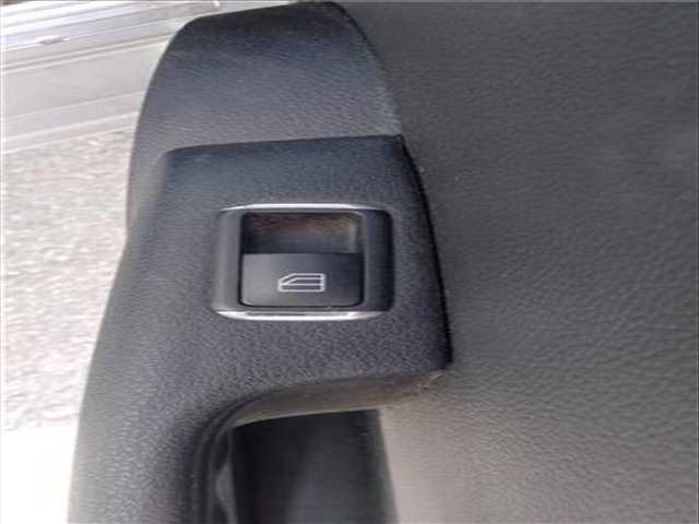 Foto 1ª: Botonera Elevalunas Mercedes Clase C 160 C 200 KOMPRESSOR 204.041) 184CV 135KW [M 271.950] (2009)