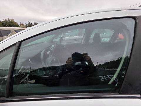 Foto 1ª: Luna Delantera Izquierda Citroen C3 HMZ (2013)