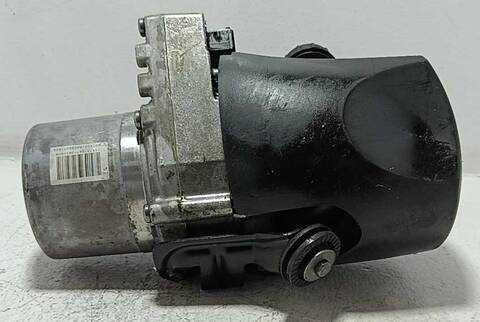 Foto 3ª: Bomba de Direccion Volvo V60 SUMMUM 2 DIESEL CAT 1969 CM3) 150CV [D4204T4] (2015)
