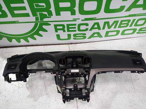 Foto 3ª: Salpicadero Opel Insignia 2.0 CDTI CAT BERLINA 131CV 96KW (2009)