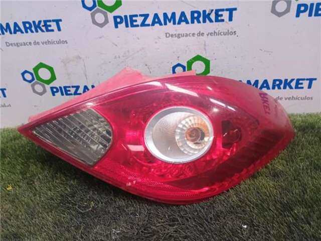 Piloto Trasero Derecho Opel Corsa 1.2 CATCH ME [1.2 LTR. - 59 KW 16V CAT (Z 12 XEP - LB4)]