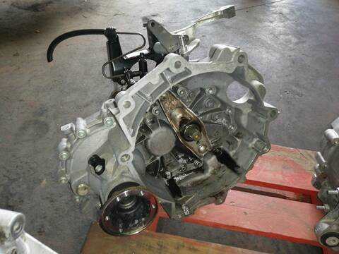 Foto 1ª: Caja Cambios Skoda Fabia BME (2006)