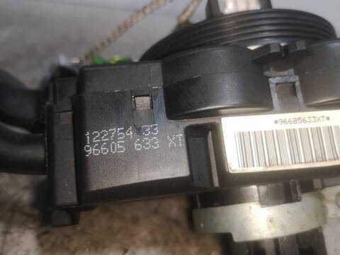 Foto 2ª: Mando Multifuncion Citroen Xsara 9HX PICASSO (2006)
