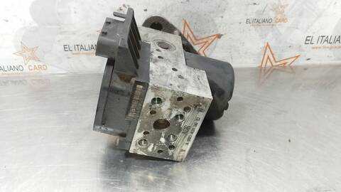 Foto 2ª: Abs Mercedes Clase C 160 220 CDI CLASSIC SELECTION 202.133) BERLINA 125CV 92KW [611960] (1999)