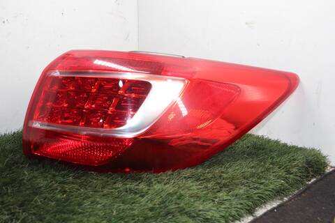 Piloto Trasero Derecho Kia Sportage X-TECH 4X2 116CV 85KW