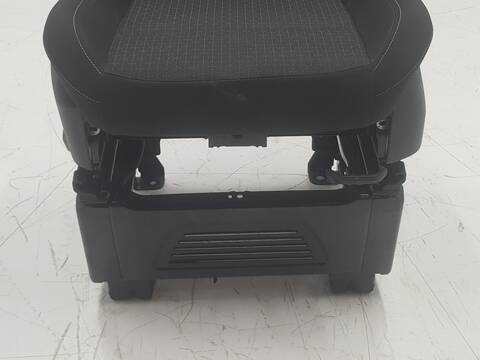 Foto 3ª: Asiento Delantero Derecho Ford Transit 320 L1 FWD TREND