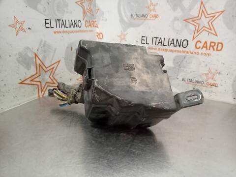 Foto 2ª: Caja Reles Fusibles Ford Transit AMBIENTE 75CV 55KW [UGCB] (2015)