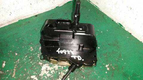 Cerradura Puerta Trasera Derecha Nissan Primera 1.6 CAT BERLINA 109CV 80KW