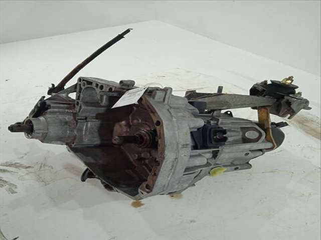 Foto 3ª: Caja Cambios Renault 19 1.9 DIESEL HATCHBACK 64CV 47KW (1995)