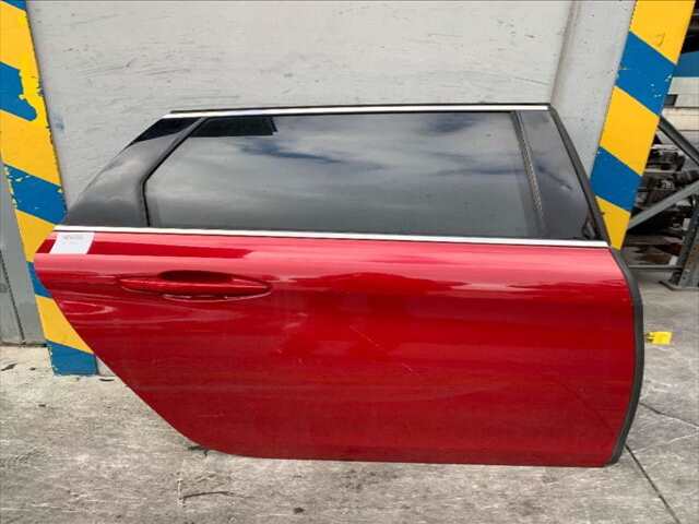 Puerta Trasera Derecha Peugeot 308 1.6 HDI120CV