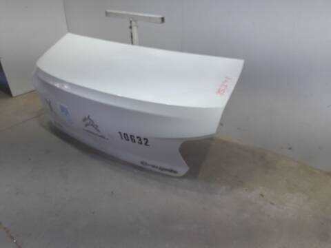 Foto 2ª: Maletero Citroen C Elysee EXCLUSIVE 115CV 85KW [NFP] (2018)