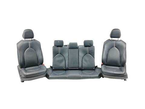 Asientos Traseros Toyota Camry HYBRID ADVANCE