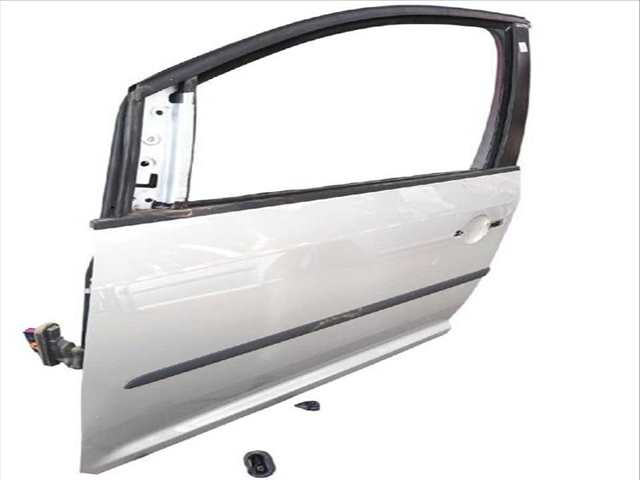 Foto 3ª: Puerta Delantera Izquierda Volkswagen Touran 1.6 TDI (2010)