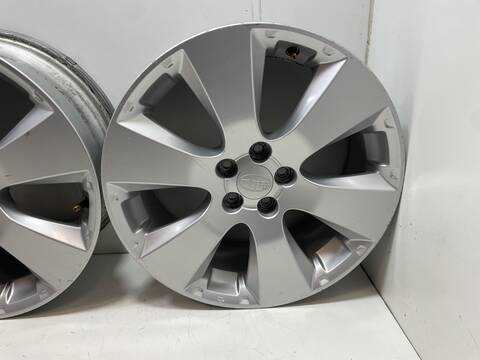 Foto 3ª: Juego LLantas Subaru Legacy D-EE20 (2010)