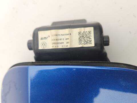 Foto 2ª: Tapa Exterior Combustible Volkswagen T-Roc ADVANCE 5P [DTR] (2021)