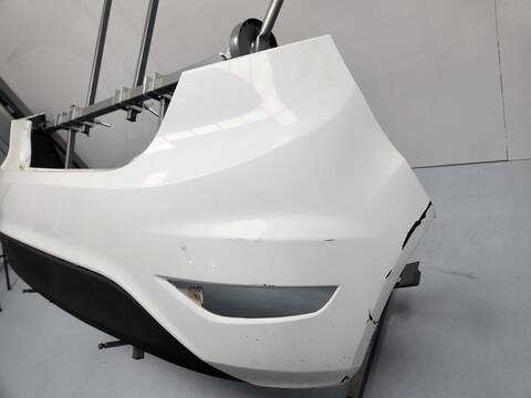 Foto 3ª: Paragolpes Trasero Ford Fiesta TREND 75CV 55KW [UGJC] (2014)