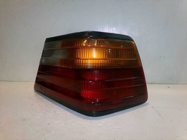 Foto 2ª: Piloto Trasero Derecho Mercedes 300 3.0 TD W124,1989-1993 [603] (1991)