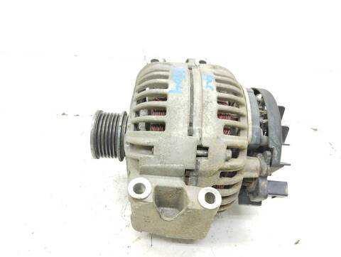 Foto 3ª: Alternador Mercedes Vito 111 CDI COMPACTO 639.601) 109CV 80KW CAJA CERRADA [646982] (2005)