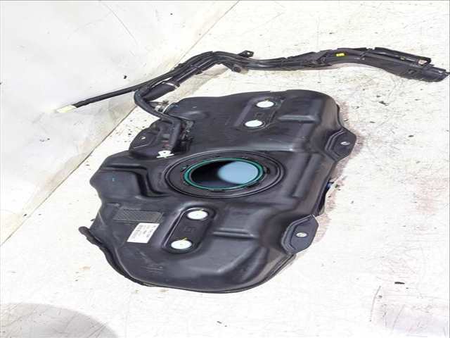 Foto 3ª: Deposito de Combustible Hyundai i20 1.0 T-GDI 101CV 74KW [G3LE] (2025)