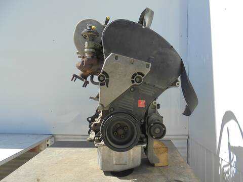 Foto 2ª: Motor Completo Volkswagen Polo CONCEPTLINE 64CV 47KW [ASY] (2001)