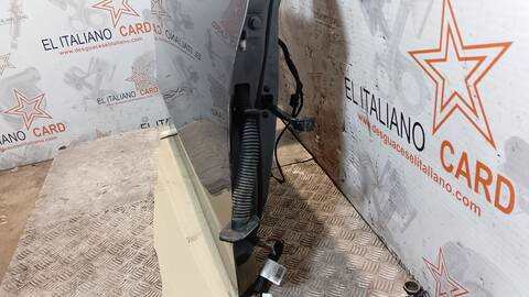 Foto 3ª: Puerta Delantera Derecha Mercedes Clase A 140 A 200 177.087) 163CV 120KW (2018)