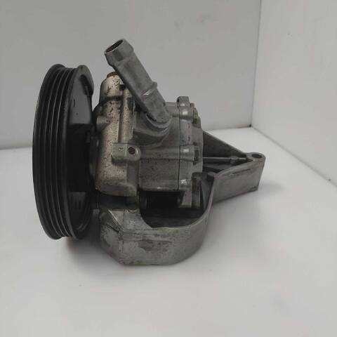 Foto 3ª: Bomba de Direccion Bmw Serie 1 114 120 D 163CV (2003)