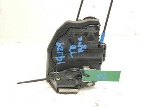 Cerradura Puerta Trasera Derecha Toyota Auris LUNA 90CV 66KW