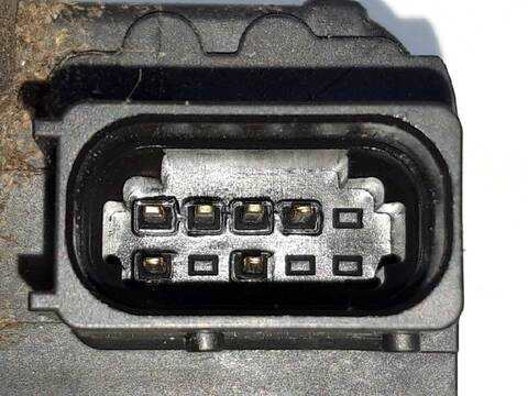 Foto 3ª: Cerradura Puerta Trasera Izquierda Opel Astra COSMO 160CV 118KW [A20DTH] (2010)