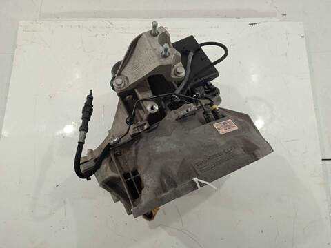 Foto 2ª: Caja Cambios Ford Fiesta 1.5 TDCI CAT 75CV 55KW [UGJC] (2013)