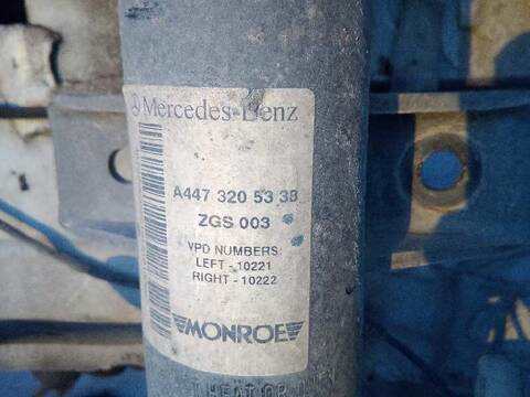Foto 2ª: Amortiguador Delantero Izquierdo Mercedes Vito 109/111 CDI LANG 447.703) 114CV 84KW [622951] (2015)