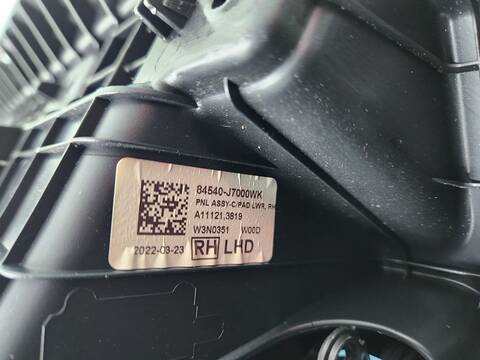 Foto 3ª: Guantera Kia Xceed DRIVE 160CV 118KW [G4LK] (2022)