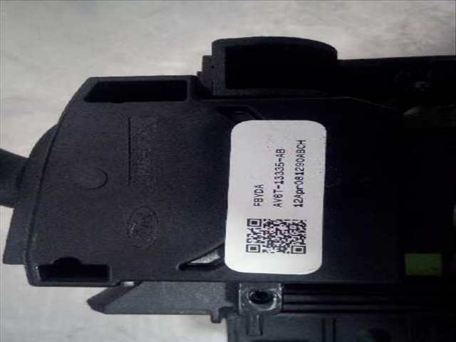 Foto 1ª: Mando Multifuncion Ford Focus TITANIUM 125CV 92KW [M1DA] (2012)