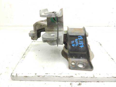 Foto 4ª: Soporte Motor Nissan Primera ACENTA BERLINA 120CV 88KW [F9Q] (2001)