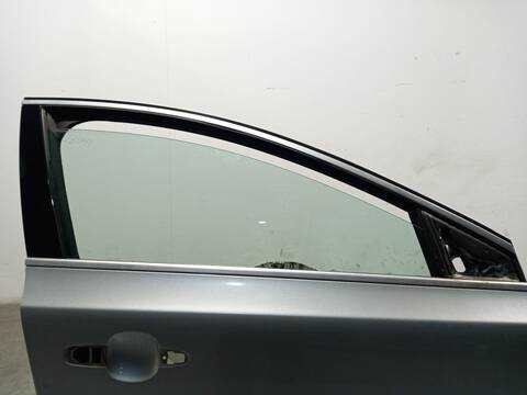 Foto 3ª: Puerta Delantera Derecha Volvo V40 D2 114CV 84KW [D4164T] (2013)