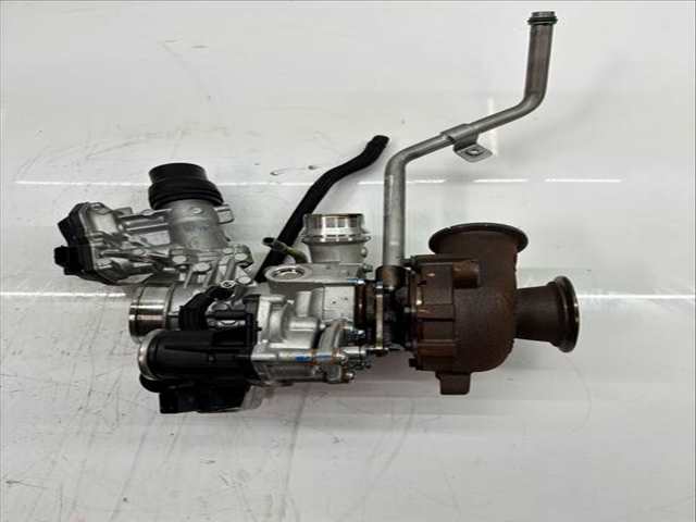 Foto 2ª: Turbocompresor Land Rover Discovery 204 CV 150KW [204DTY AJ21D4] (2023)
