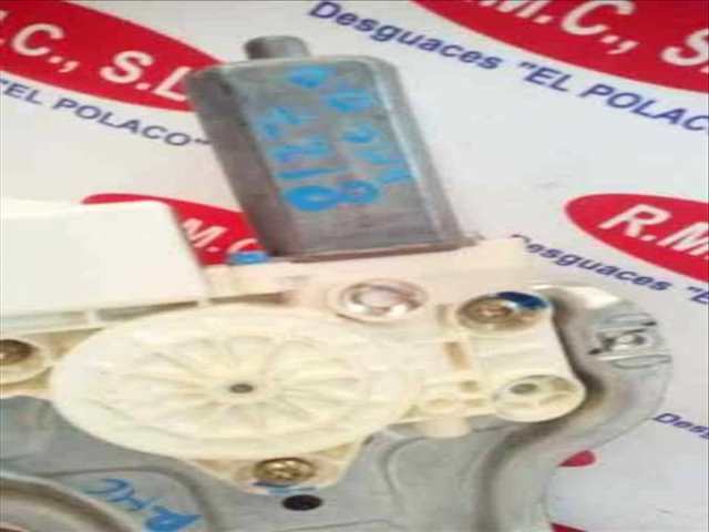 Foto 2ª: Elevalunas Eléctrico Delantero Derecho Toyota Corolla 2.0 D-4D LINEA SOL BERLINA 90CV 66KW [1CD-FTV] (2003)