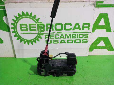 Foto 2ª: Cerradura Puerta Trasera Derecha Opel Astra ELEGANCE BERLINA 101CV 74KW [Z17DTH] (2004)