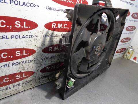 Foto 2ª: Electroventilador Hyundai i30 STYLE 110CV 81KW [D4FB] (2015)