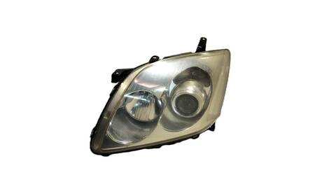 Faro Izquierdo Toyota Avensis 2ADFTV BERLINA