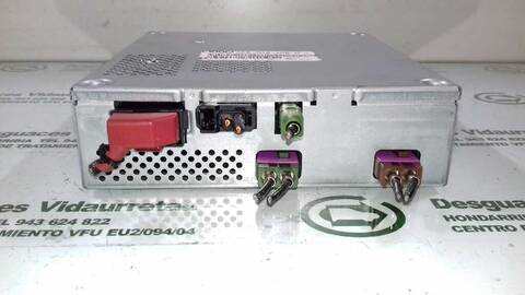 Foto 2ª: Sistema Audio Radio CD Audi A6 3.0 V6 24V TDI BERLINA 225CV 165KW [BMK] (2004)