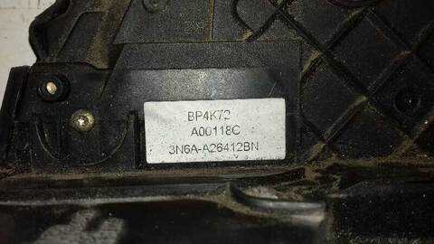 Foto 3ª: Cerradura Puerta Trasera Derecha Mazda 3 1.6 CD DIESEL CAT BERLINA 109CV 80KW [Y6] (2005)