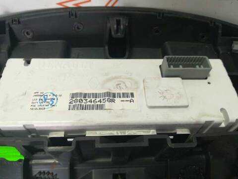 Foto 4ª: Pantalla Multifuncion Renault Megane EXPRESSION BERLINA 110CV 81KW III BERLINA 5 P [K9KA6] (2012)