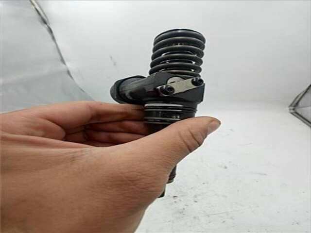 Foto 3ª: Inyectores Volkswagen Golf 1.9 ADVANCE [1.9 LTR. - 77 KW TDI] [BXE]