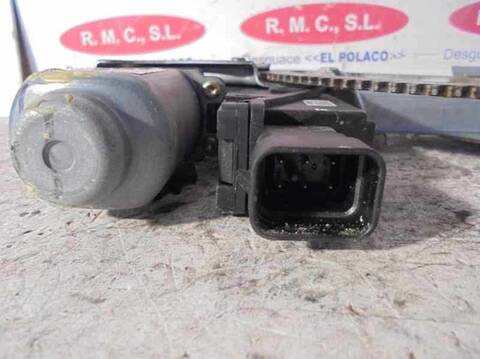 Foto 3ª: Elevalunas Eléctrico Delantero Izquierdo Opel Corsa 1.2 16V CAT Z 12 XE - LW4) 75CV 55KW [Z12XE] (2003)