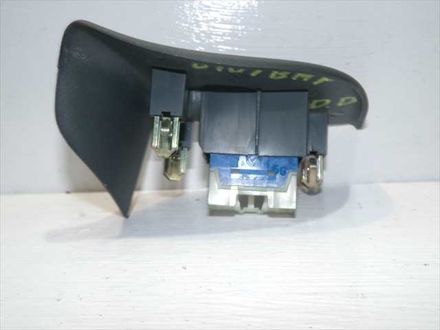 Foto 4ª: Botonera Elevalunas Fiat Brava 1.6 G 1995-2001 [182A4000] (2001)