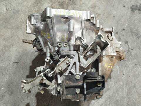 Foto 2ª: Caja Cambios Toyota Avensis 2.2 D-4D ADT251_) 150CV 110KW