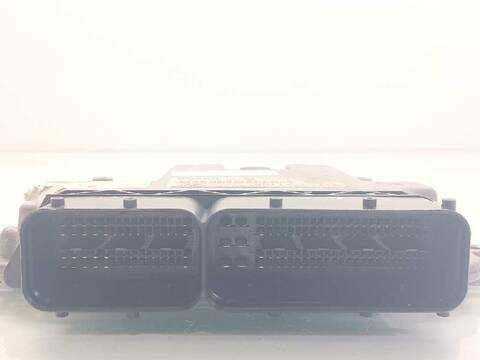 Foto 3ª: Centralita Motor ECU Hyundai i30 BLACK LINE 110CV 81KW [D4FB] (2015)