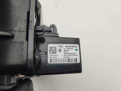 Foto 4ª: Palanca de Cambio Citroen C5 1.6 PLUG-IN FEEL 150CV [5G06] (2024)